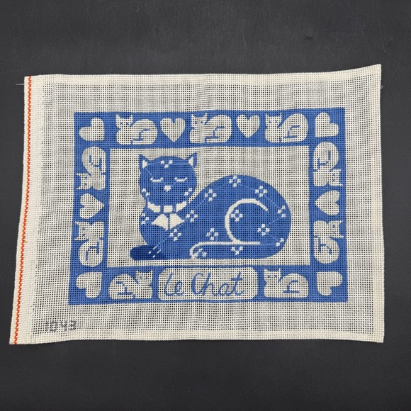 Vintage Other - Vintage Le Chat Alice Peterson Blue Cat Needlepoint Canvas Art Blue White Hearts